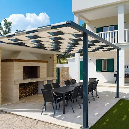 Βίλα Zrmanja Kruševo