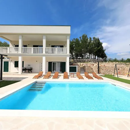 Villa Zrmanja Kruševo