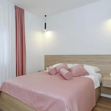 Zrmanja Villa Kruševo